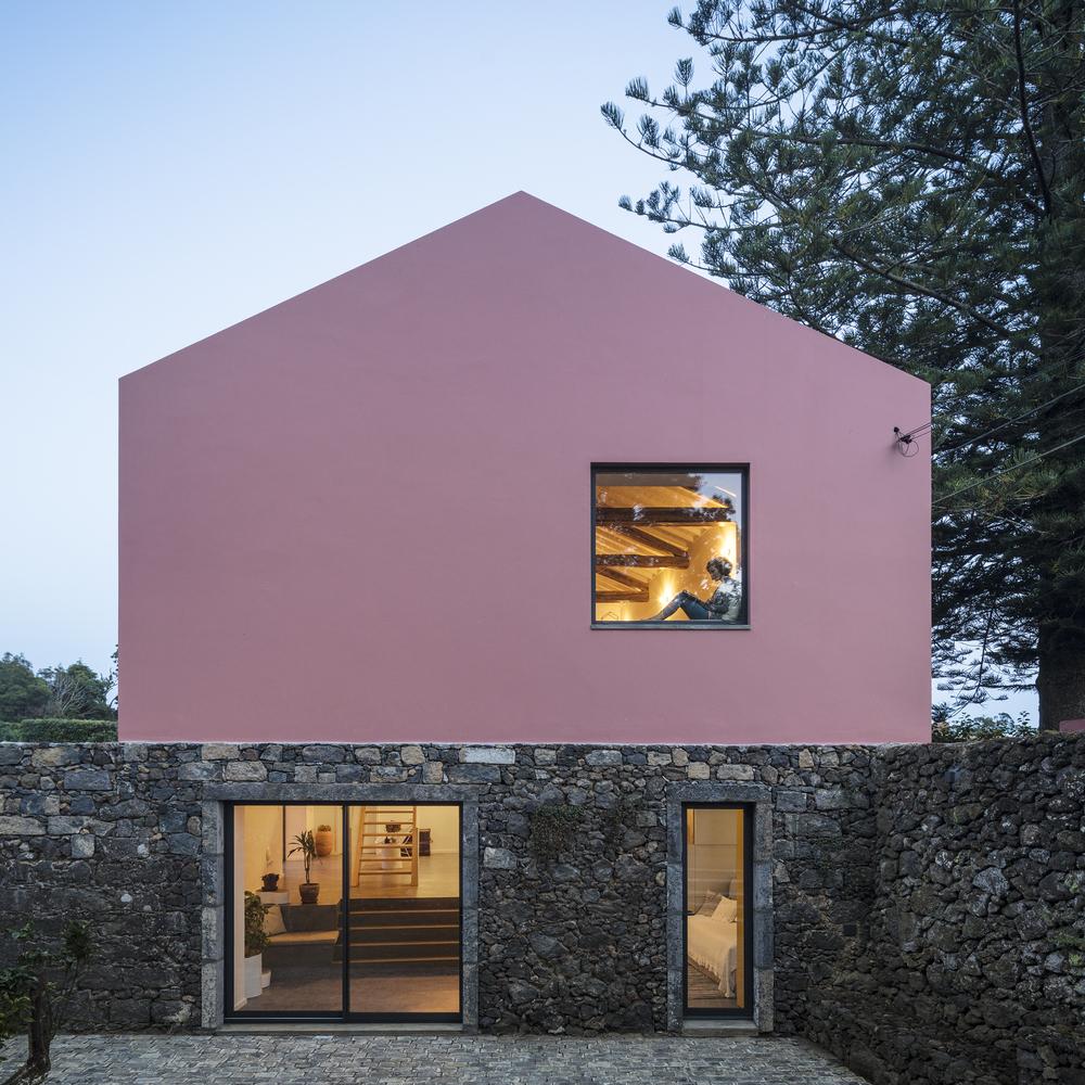 Pink House - São Miguel - Açores - Foto 02