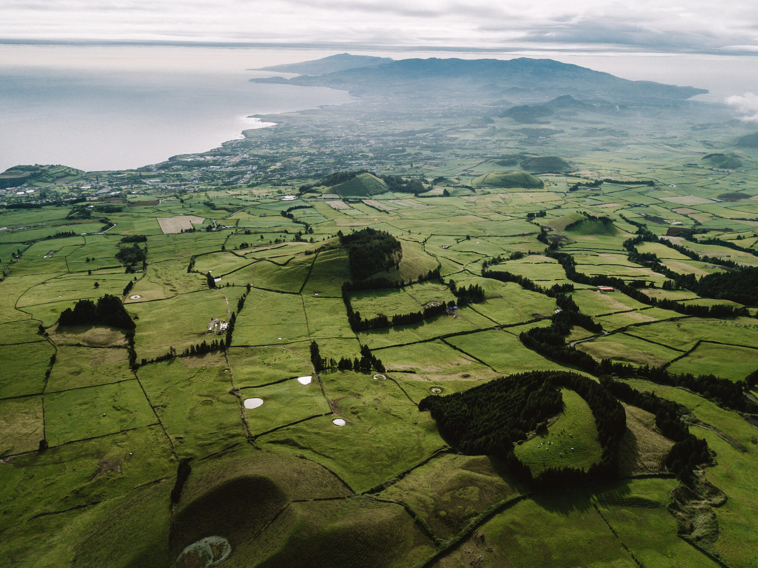 Vista aérea Ilha de São Miguel – Verde
