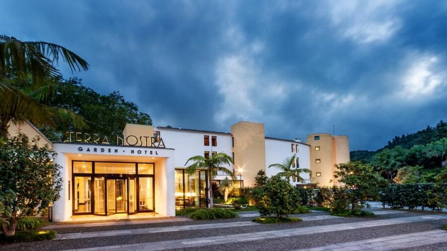 Terra Nostra Garden Hotel – Um dos melhores hotéis do mundo fica nos Açores