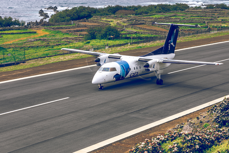 Como chegar à Ilha de São Jorge de avião