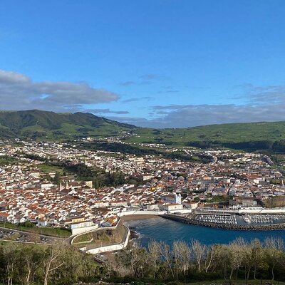 De Angra: Visita de dia inteiro à Ilha de Terceira (Tour Compartilhado)